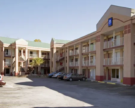 Motel 6 Richmond, VA - Midlothian Turnpike Hotels in Richmond