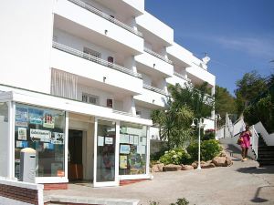 Apartaments Els Llorers