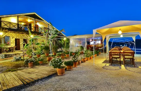 奇科瓦戴姆薩旅館