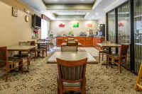 Quality Inn & Suites Durant - breakfast