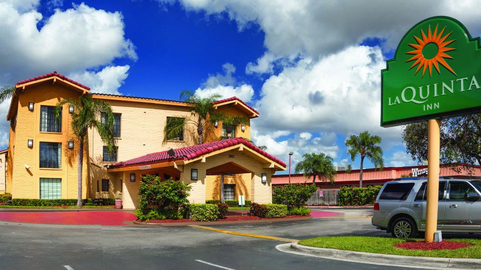 La Quinta Inn by Wyndham Miami Airport North