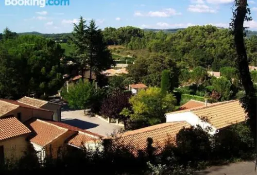 維遜萊斯沃爾維奈住宿加早餐旅館