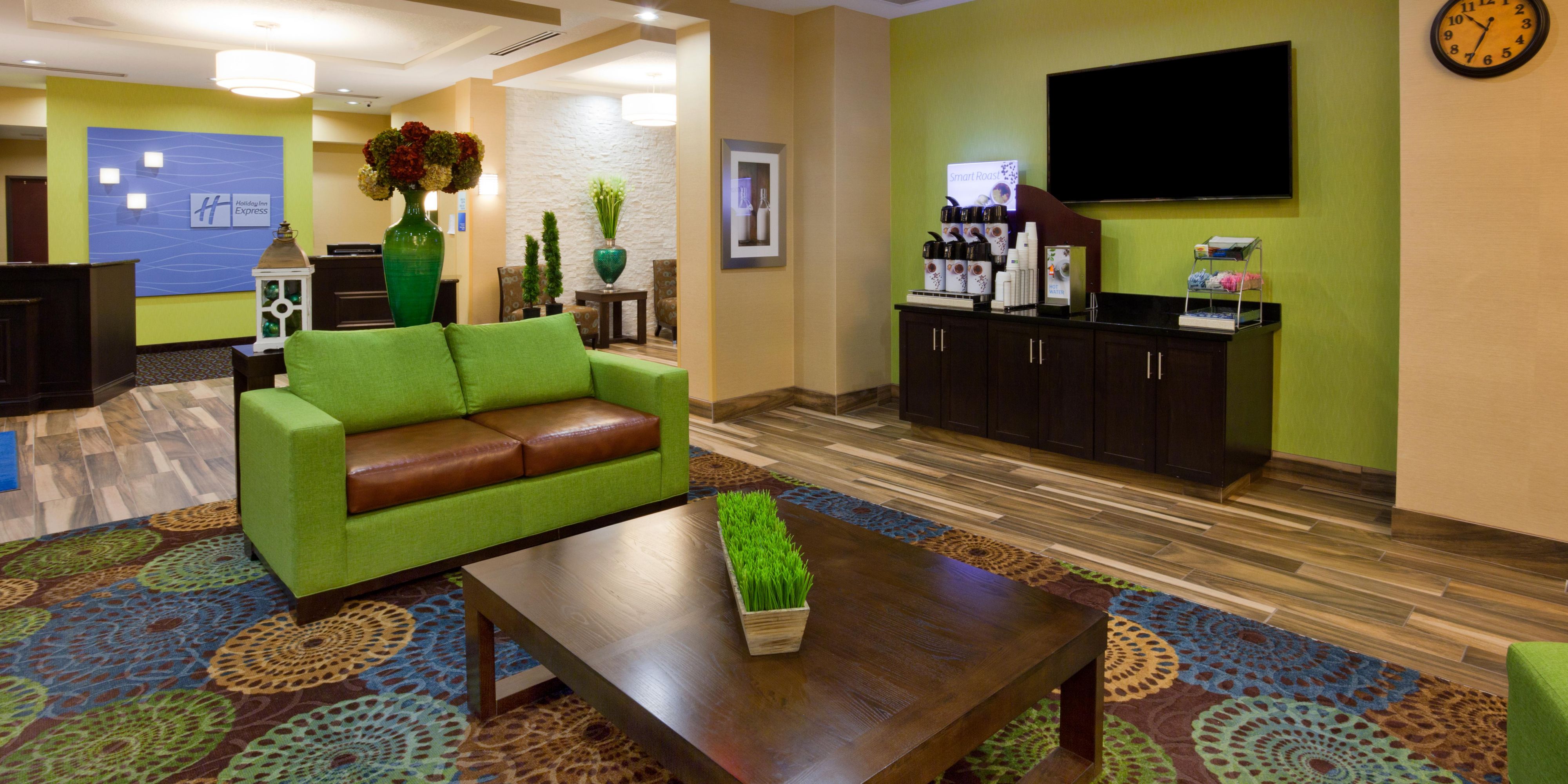 Holiday Inn Express & Suites Davenport, an Ihg Hotel