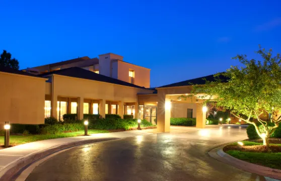 哥倫布-沃辛頓萬怡酒店