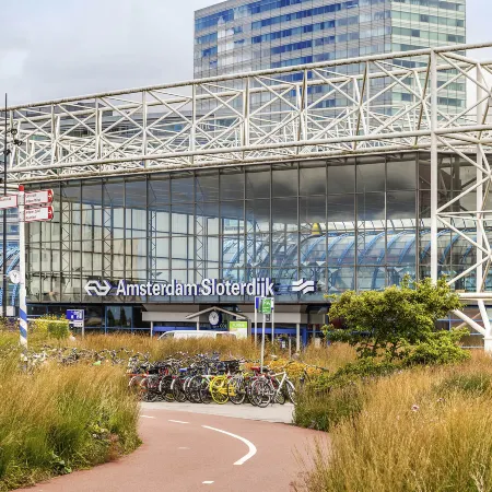 Mercure Amsterdam Sloterdijk Station