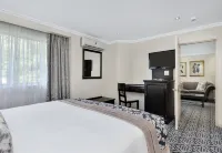 Protea Hotel by Marriott Johannesburg Balalaika Sandton - WiFi