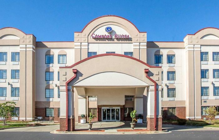 Comfort Suites