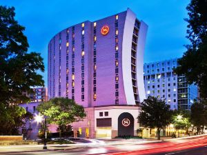 DoubleTree by Hilton Washington DC Silver Spring