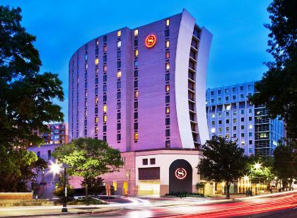 DoubleTree by Hilton Washington DC Silver Spring