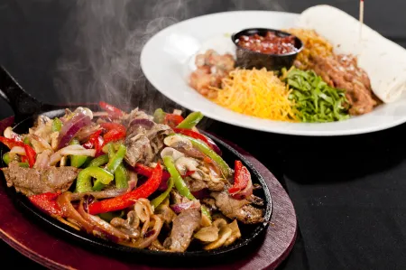 Best Western Plus GranTree Inn Отели в г. Бозмен