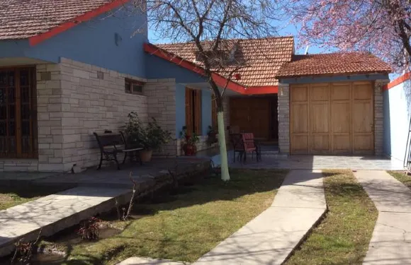 圖拔佳投村舍旅館