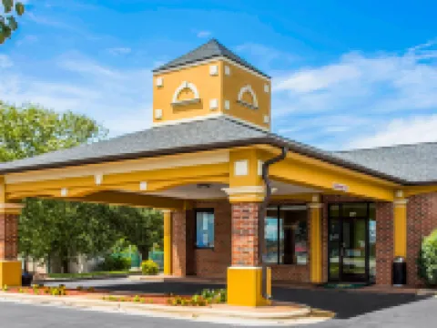 Quality Inn Hotels in Stanly County