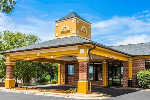 Quality Inn Hotels in Albemarle