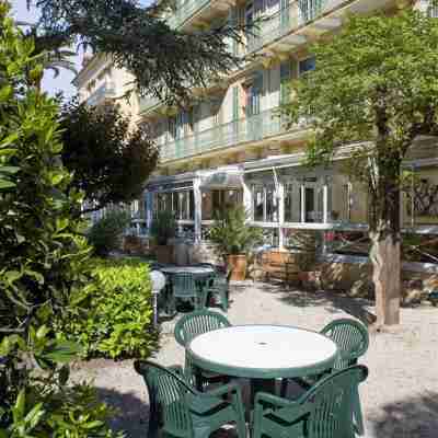 Hotel Verlaine Hotel Exterior