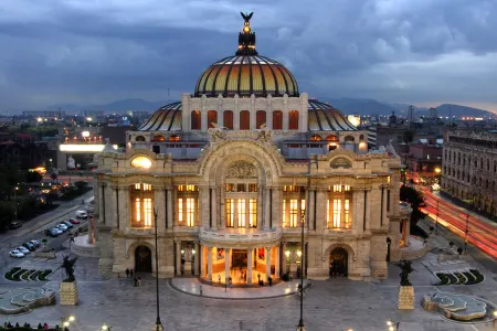 Hotel Casa Blanca