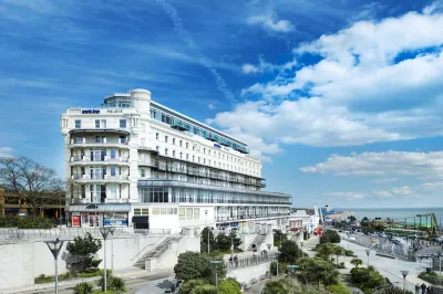 Park Inn Palace, Southend on Sea Отели рядом с достопримечательностью «Southend Central Library at The Forum»