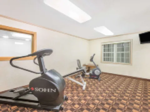 Super 8 Maumee/Toledo, Oh Hoteles en Maumee