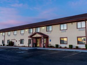 Super 8 by Wyndham Campbellsville KY