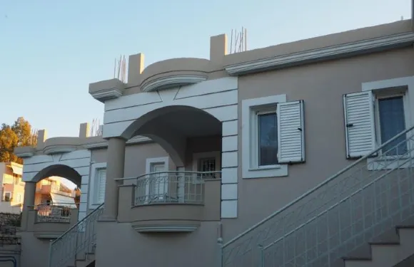 卡尼羅斯豪華公寓