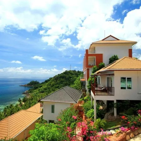 Pinnacle Koh Tao Resort Отели рядом с достопримечательностью «Пляж Сай Дэнг»