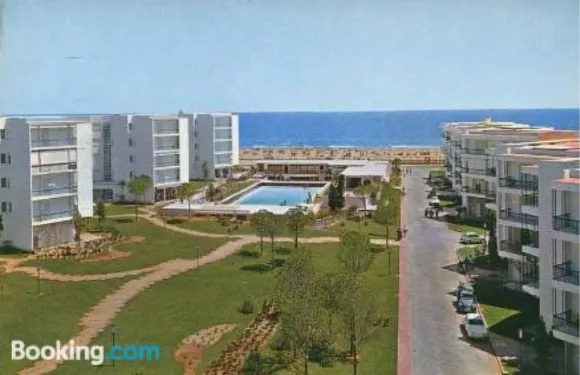 杜卡海濱景觀公寓酒店 F5