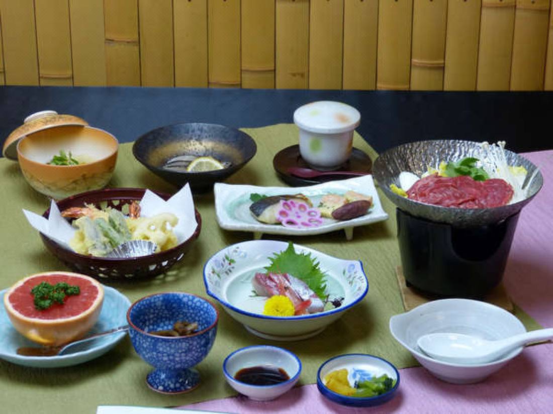 新たんば荘 丹波篠山 を宿泊予約 22年安い料金プラン 口コミ 部屋写真 Trip Com
