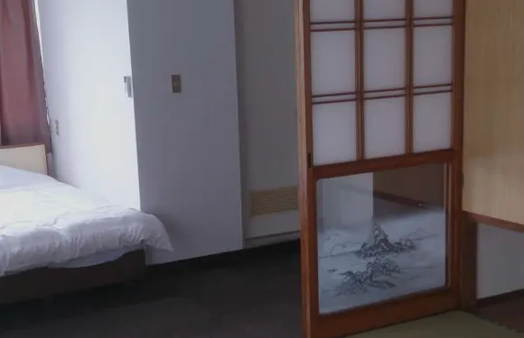 出水鶴川內酒店