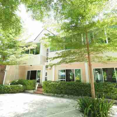 บ้านสวน รีสอร์ท จุรีปันสุข Hotel Exterior