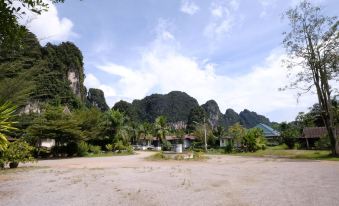 Mananchaya Resort - Housity
