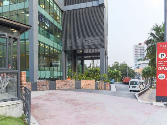 Mono Suites at Empire Damansara