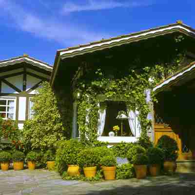 Hotel Estalagem St. Hubertus Hotel Exterior