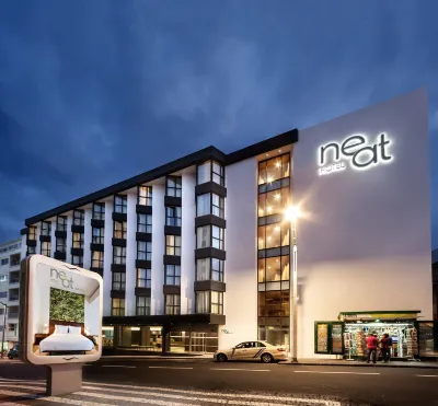 Neat Hotel Avenida Отели рядом с достопримечательностью «Nucleo de Santa Bárbara do Museu Carlos Machado»