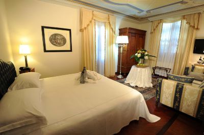 Deluxe Double Room Hotel Villa Beccaris Photo