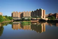 The Centurion Hotel Hotels near Whispering Tree Tops
