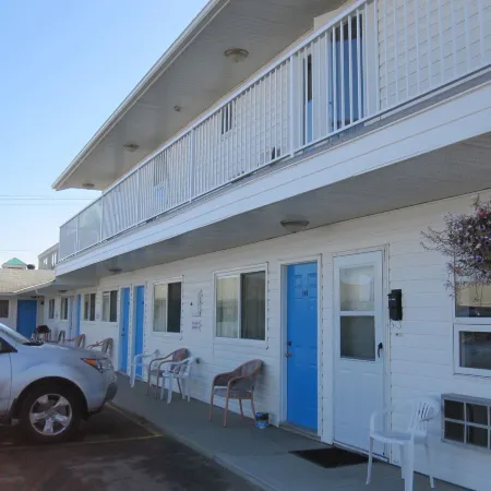 Aries Motel Hotels in Edson