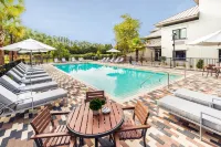 Doubletree Gainesville Hotels in Gainesville