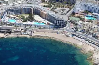 Harbour Lights Seafront 2 Bedroom Apartments with Panoramic Sea Views - by Getawaysmalta