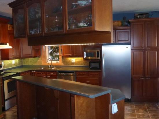 Bears Den B Churchill Updated 2022 Room Reviews Deals Trip Com Bears Den B Churchill Updated 2022, How To Update Kitchen With Dark Cherry Cabinets In Philippines
