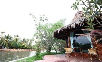 Amphawa Club Resort & Spa