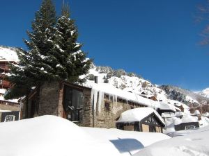 Mountain Hostel Tarter