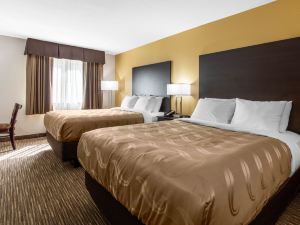 Quality Inn & Suites Metropolis I-24