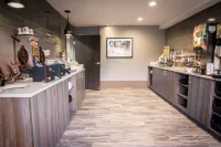 La Quinta Inn & Suites by Wyndham Anchorage Airport