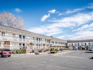 SureStay Plus Hotel by Best Western Susanville