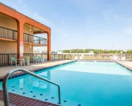 Econo Lodge Inn and Suites - Jackson - Haustierfreundliche