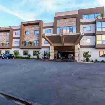 The Palms by Eagles Hotel Exterior