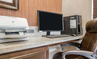 Quality Inn & Suites Woodland - Sacramento Airport