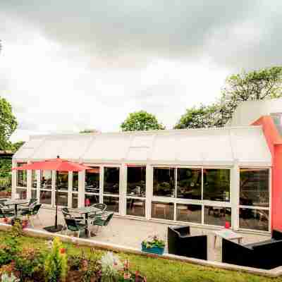 Hôtel Restaurant Ibis Quimper Hotel Exterior