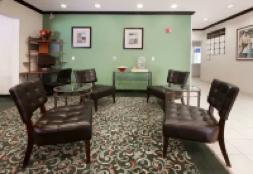 Baymont by Wyndham Coon Rapids