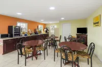 Days Inn by Wyndham Statesville Hotels in Iredell County