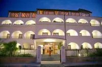 Forte Hotel فنادق في Chiesiola